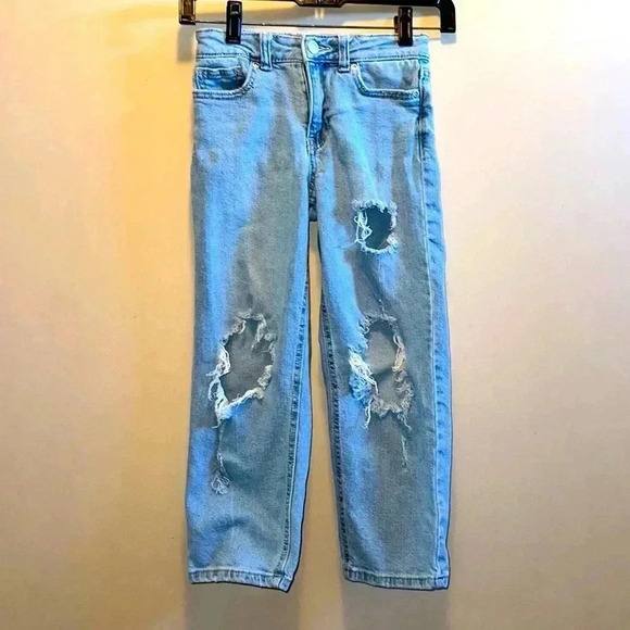 Jeans - Picture 1 of 6